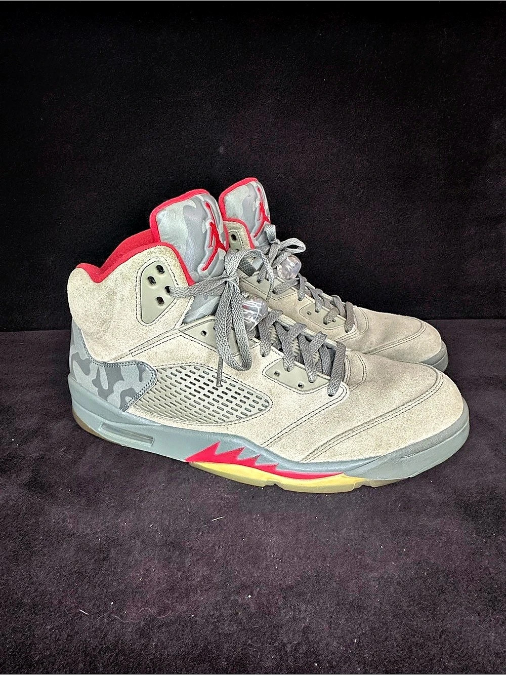 Jordan Air Jordan 5 Camo Sneakers US 13 Gray & Red